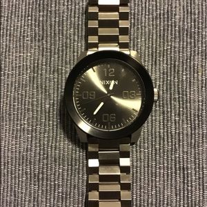 Nixon Corporal Gunmetal Silver/ Black Men’s